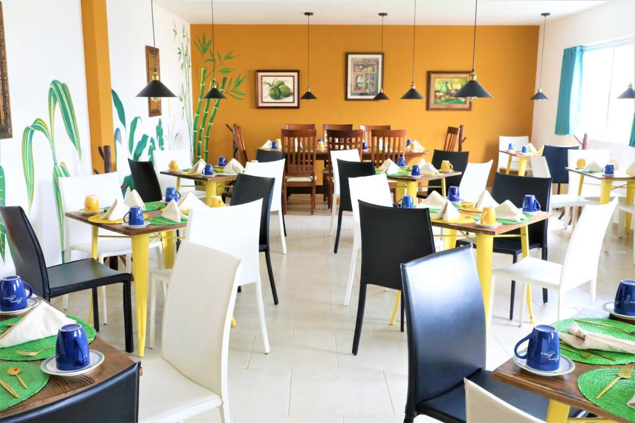 Hotel 12 BEES Playa del Carmen Exterior foto
